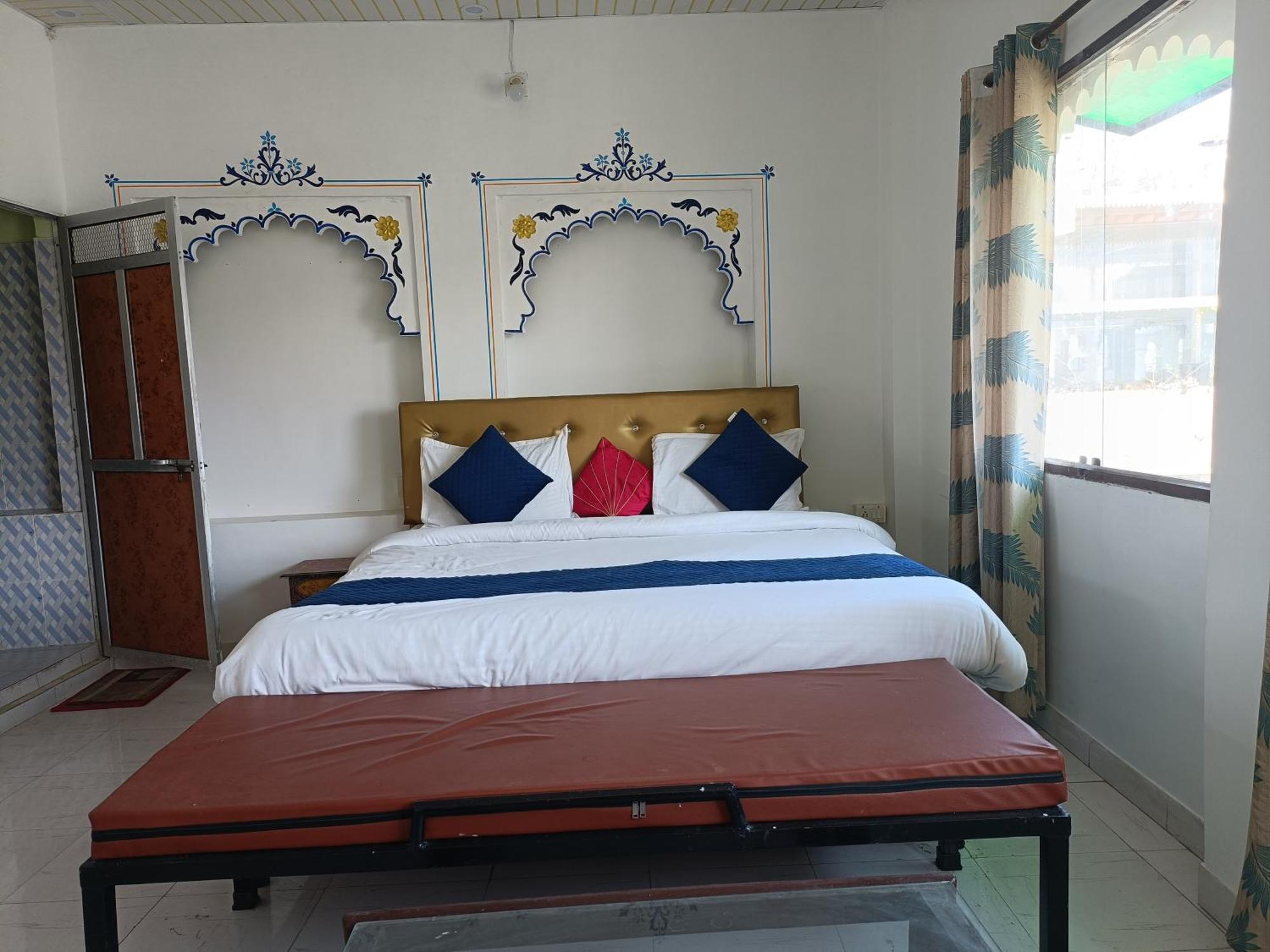 The Hostel Crown Удайпур Стая снимка